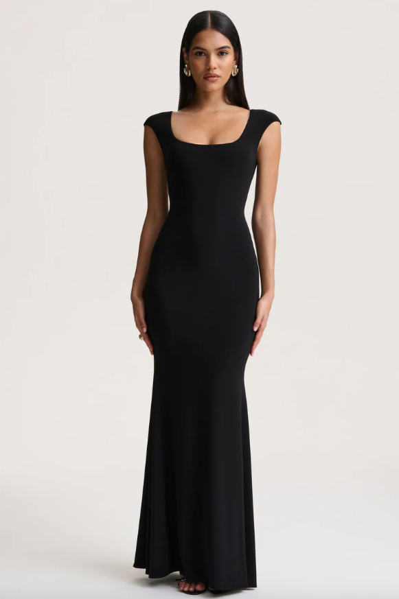 Piper Black Square Neck Maxi Dress Wit Cap-Sleeves